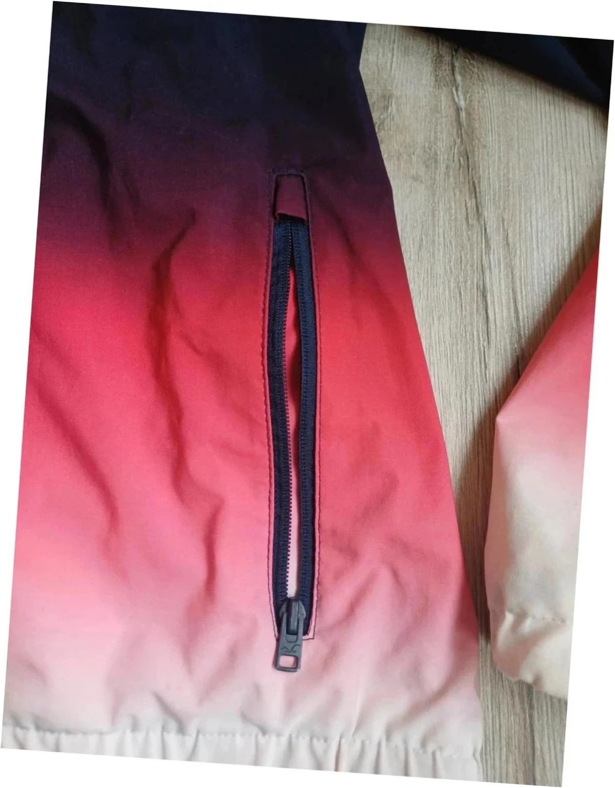 Veste Coupe-vent Hollister Dégradé Bleu Marine à Rose (Taille L) – photo 4
